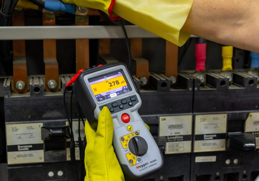 Low Current Ohmmeters Yield Windfall of Features