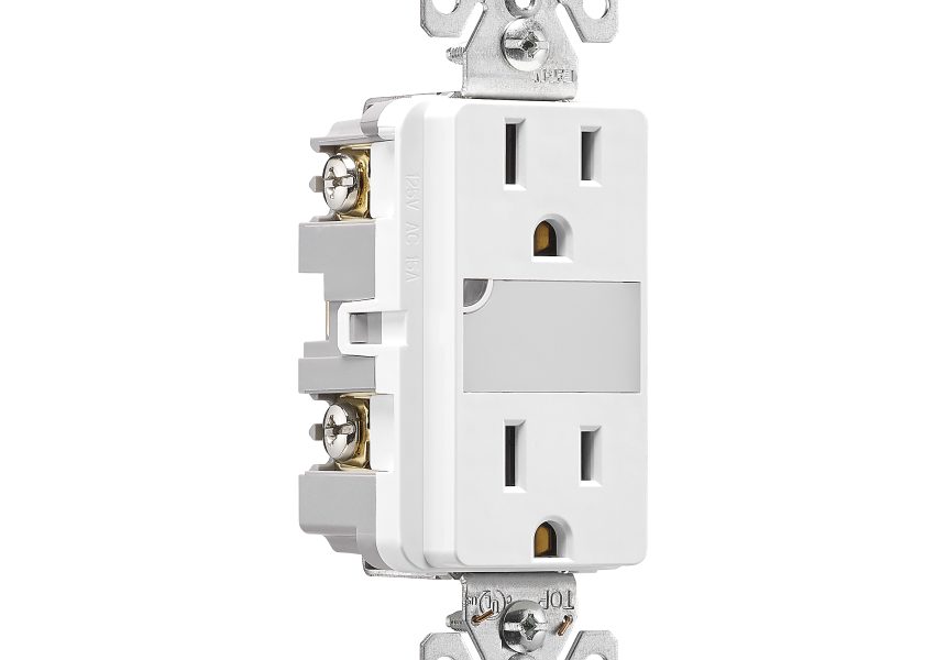Eaton’s Wiring Devices Introduces a Duplex Nightlight Receptacle