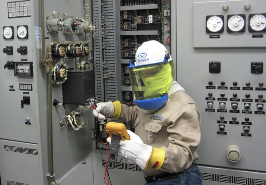 Russelectric, A Siemens Business, Highlights Advanced Service Plans for Critical Power Systems